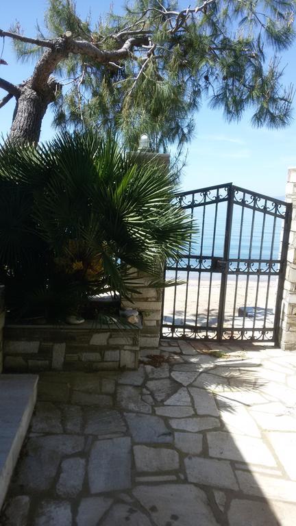 Villa Stelios Seaside House Lefokastro Exterior foto