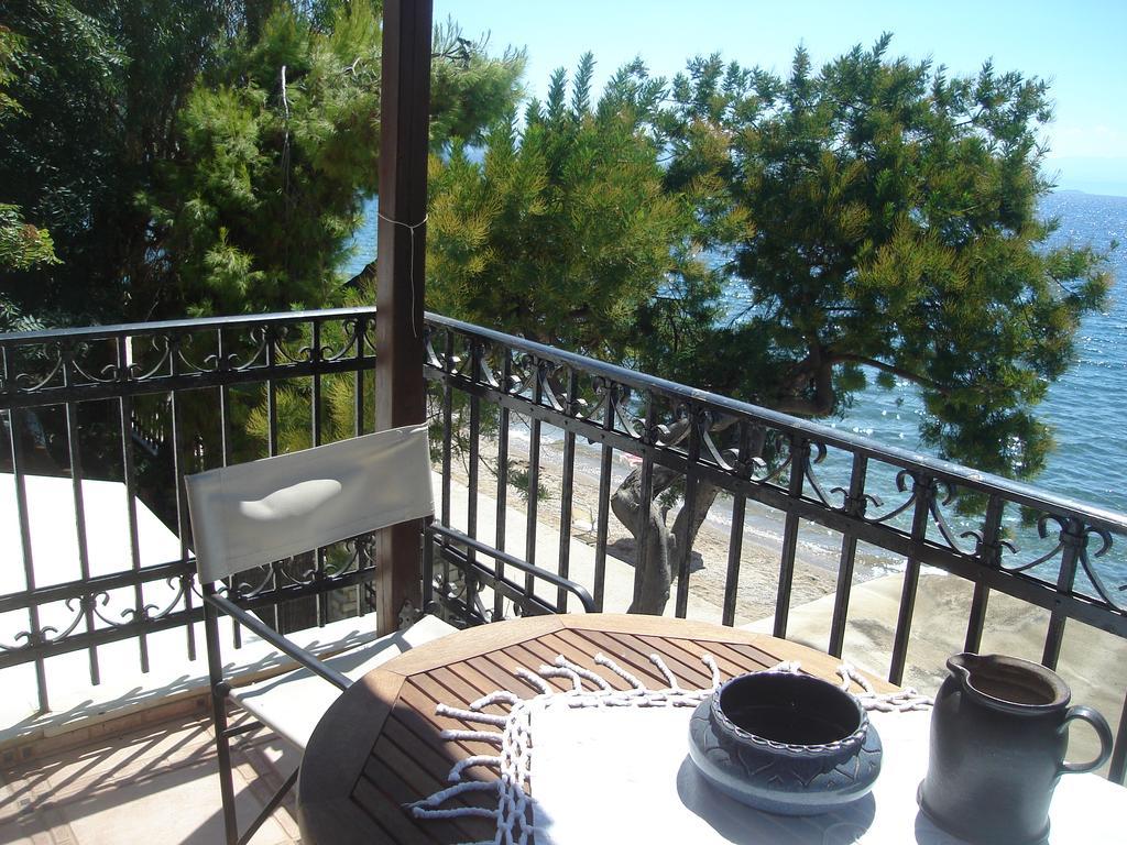 Villa Stelios Seaside House Lefokastro Exterior foto